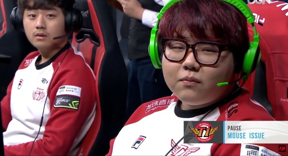 了一个强有 了一个强有